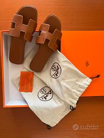 Sandalo Hermès modello Oran 35