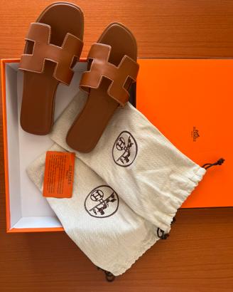 Sandalo Hermès modello Oran 35