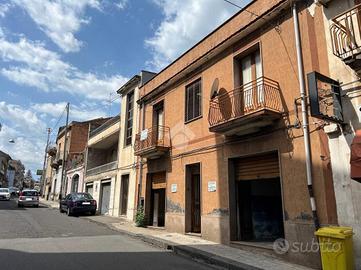 CASA INDIPENDENTE A GIARRE