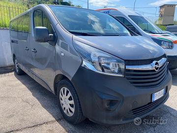 Opel vivaro 9 posti non marciante