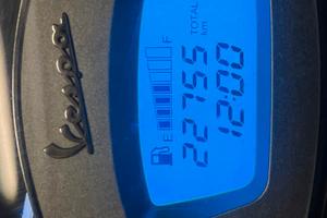 Vespa 125 Primavera Rossa