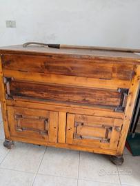 antica madia in legno ciliegio