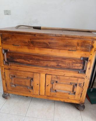 antica madia in legno ciliegio