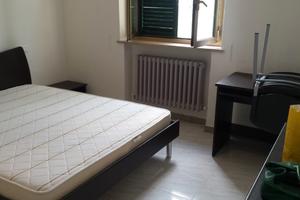 Stanza singola x studentessa teramo