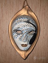 Maschere veneziane in ceramica