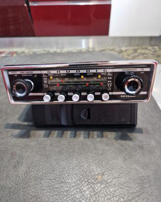 Autoradio epoca grunding FM anni 60 con presa aux