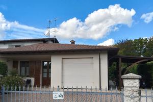 Villa indipendente, Redondesco (MN)