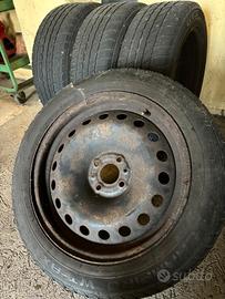 Gomme auto 