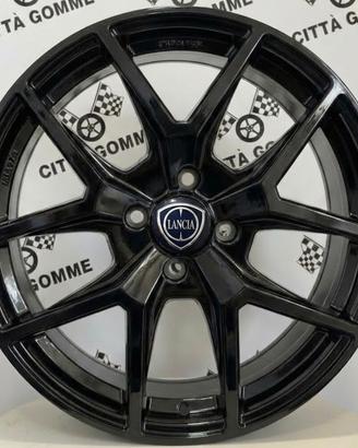 4 CERCHI IN LEGA LANCIA YPSILON DAL 2024 DA 18"
