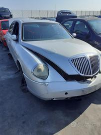 RICAMBI USATI AUTO LANCIA Thesis 1° Serie 841C000