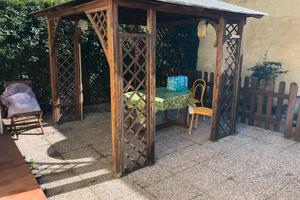 Elba bilocale con giardino gazebo