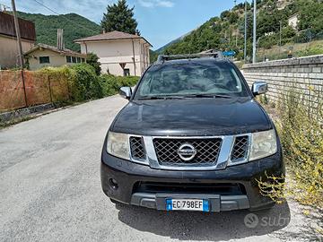 Nissan Navara 2010