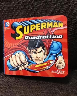 Libro Superman + Bustina Portapenne Spider-Man
