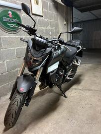 Honda hornet 750 - 2024