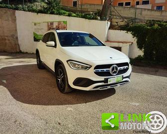 MERCEDES-BENZ GLA 200 d Automatic Sport