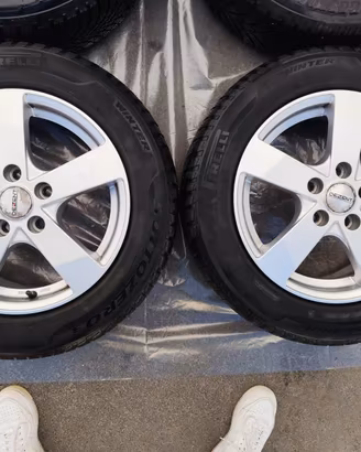 Cerchi in lega DEZENT 16" + Gomme Invernali 205/60