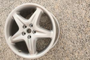 cerchio ferrari  355 in magnesio