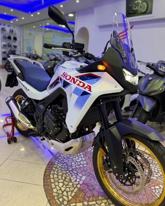 Honda Transalp 750 E-Clutch Abs