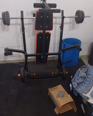 Set attrezzi palestra