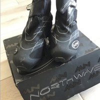 Scarpe NW gorotex taglia 40