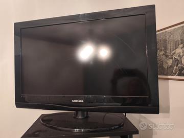 TV Samsung 32”