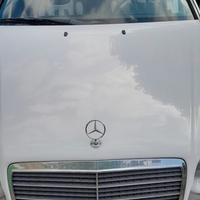 Mercedes-Benz 200 CE Coupe'