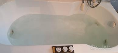 vasca idromassaggio JACUZZI