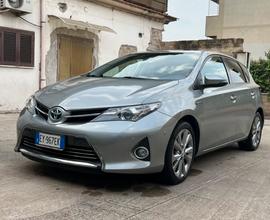 Toyota Auris hybrid