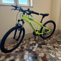 Mountain bike B-Twin Rockrider 26