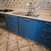 Cucina Componibile con elettrodomestici