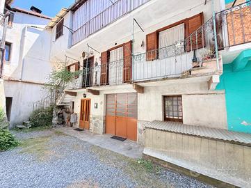 CASA SEMINDIPENDENTE A ROCCA CANAVESE