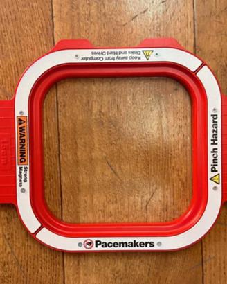 Telaio magnetico per macchine da ricamo