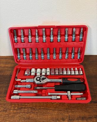 Set chiave a cricchetto 46pz