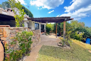 Villasimius località Is Traias su lotto di 5000 mq