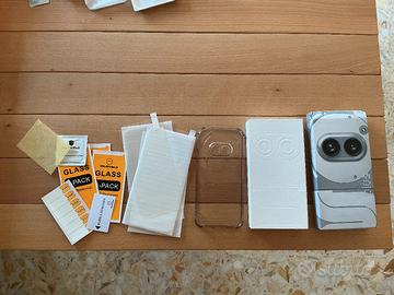 Nothing Phone 2a+ Silver 12+256GB completo