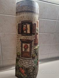 Tegola decorata a decoupage