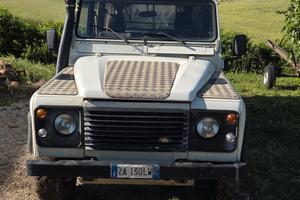 Defender 130 crew cab Td5 del 1999