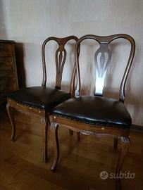 due sedie stile Chippendale 