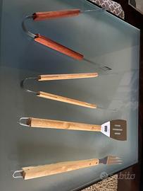 utensili barbecue