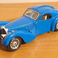 Modellino BUGATTI ATLANTIC (1936) Burago 1:24