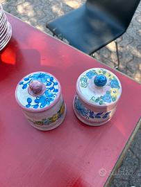 Barattoli in ceramica di Vietri