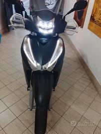 Honda SH300