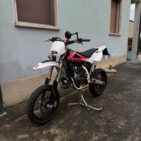 Husqvarna sm 125