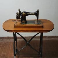 Macchina da cucire primi '900 originale Singer