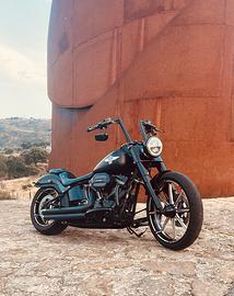 Fat-Boy s 110 Scream Eagle custom sempre in soggio