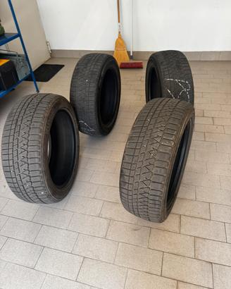 Kumho invernali 215/55 R 18 99V
