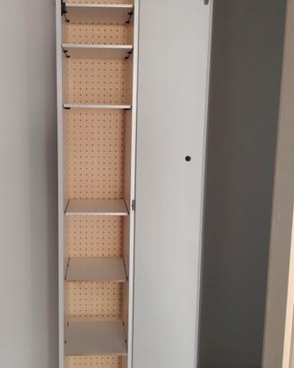 mobiletto per la casa alto e stretto