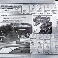 staffe  per bauletto posteriore Hornet 2007