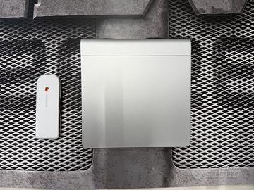 Apple Magic Trackpad + Vodafone Internet Key