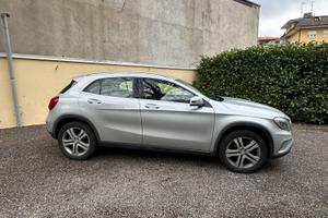 Mercedes GLA 180 diesel - 206000 km